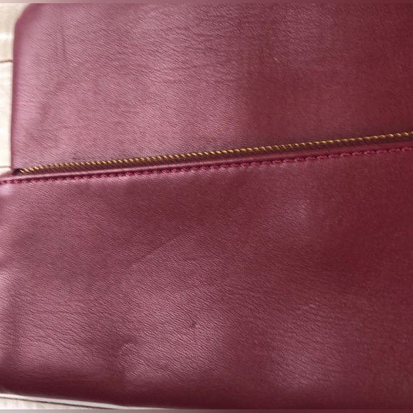NEW Old Navy Maroon Burgundy Faux Leather Cloth Handbag Purse Tote NWOT  SM 128 - Picture 9 of 10
